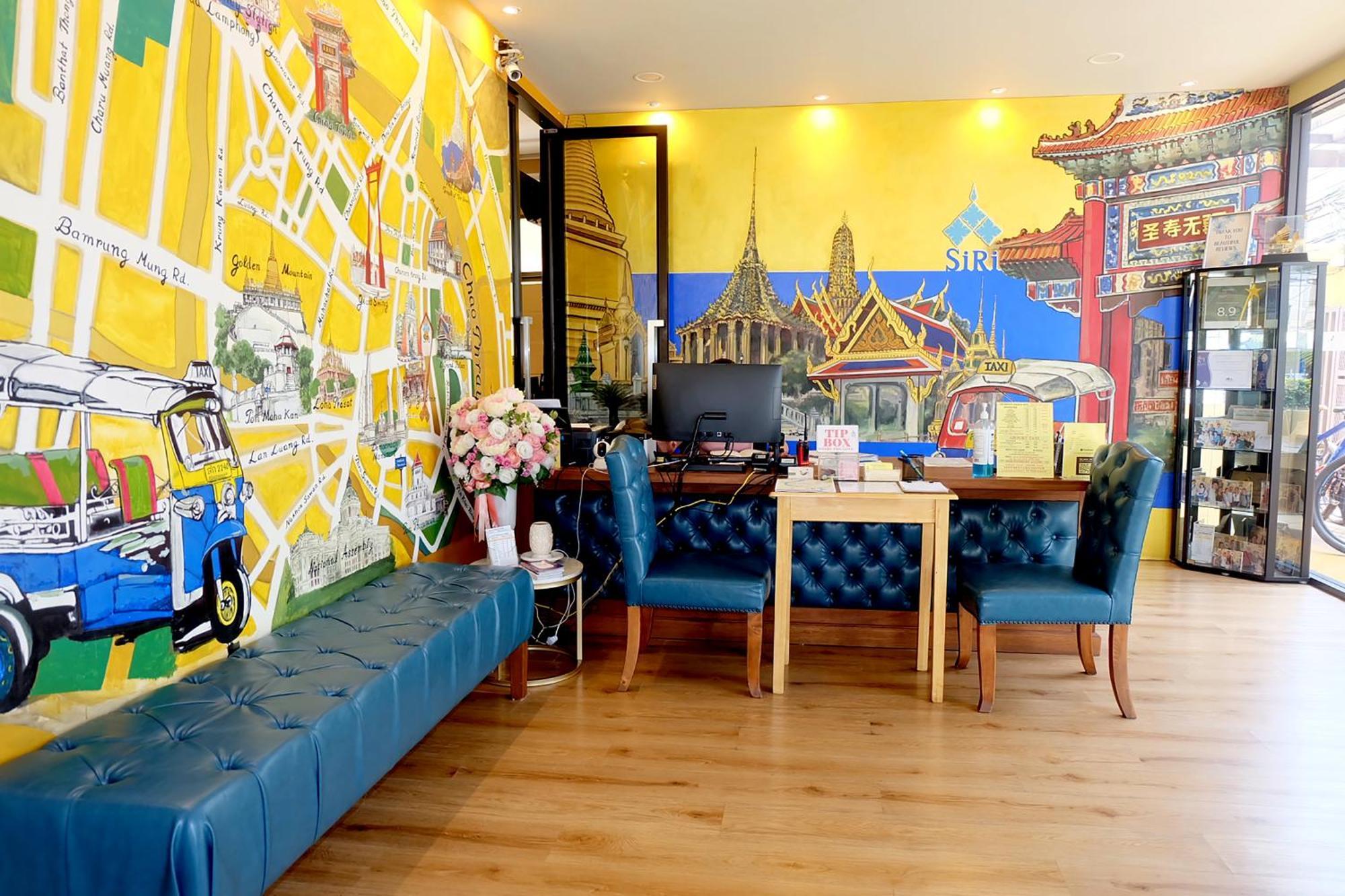 Siri Oriental Bangkok Hotel Екстериор снимка